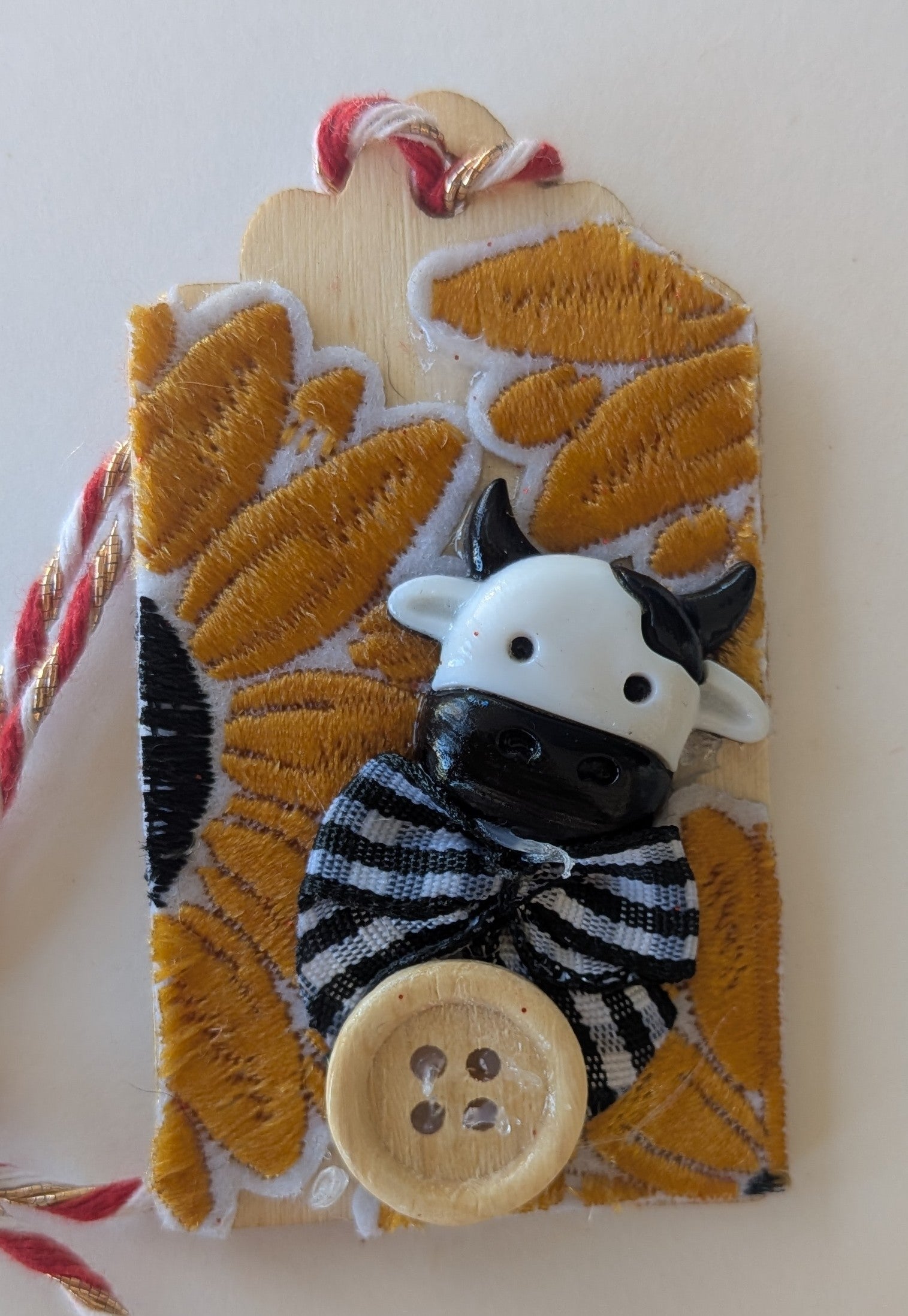 Dairy Cow Wooden Gift Tag 1.5"x2.7"