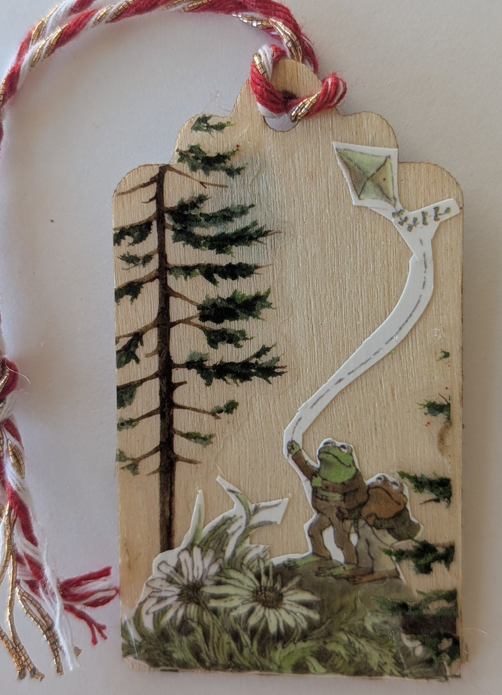 Frog and Toad Wooden Gift Tag 1.5"x2.7"