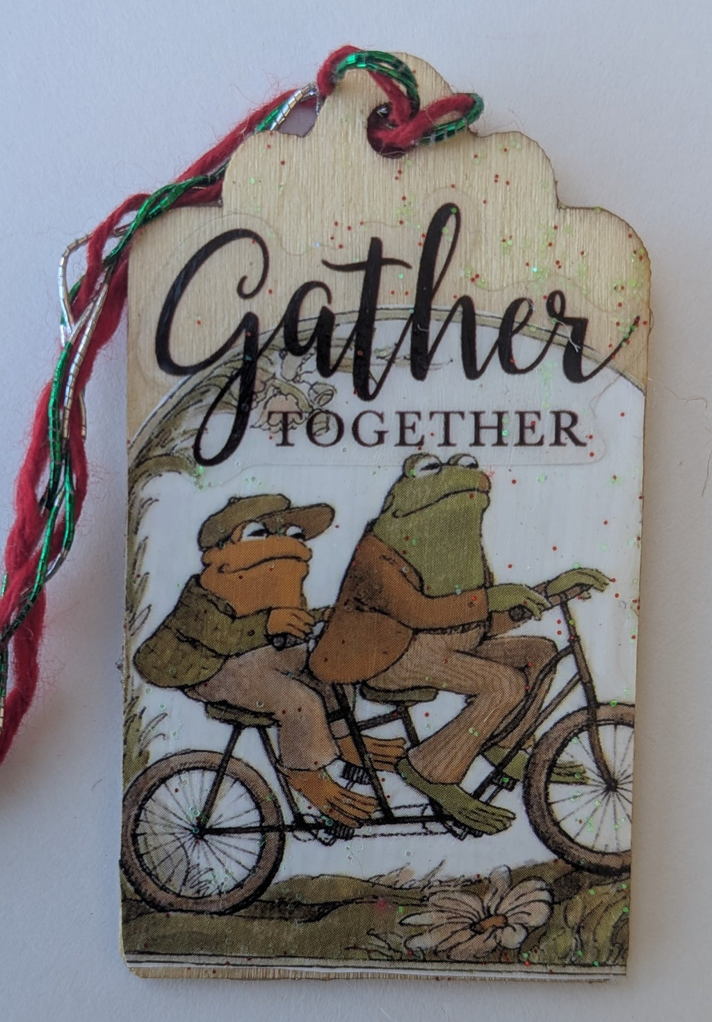 Frog and Toad Wooden Gift Tag 1.5"x2.7"