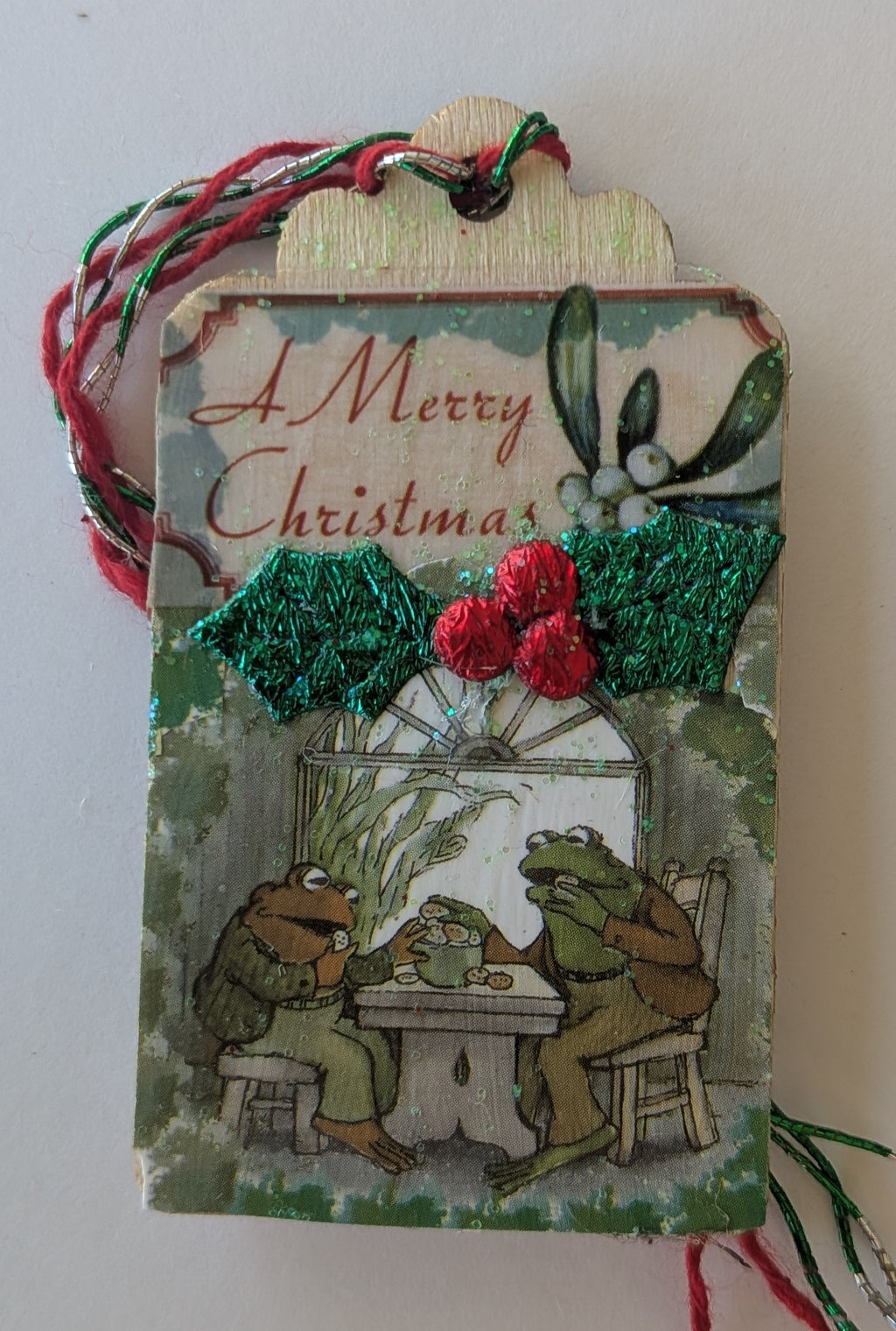 Frog and Toad Wooden Gift Tag 1.5"x2.7"