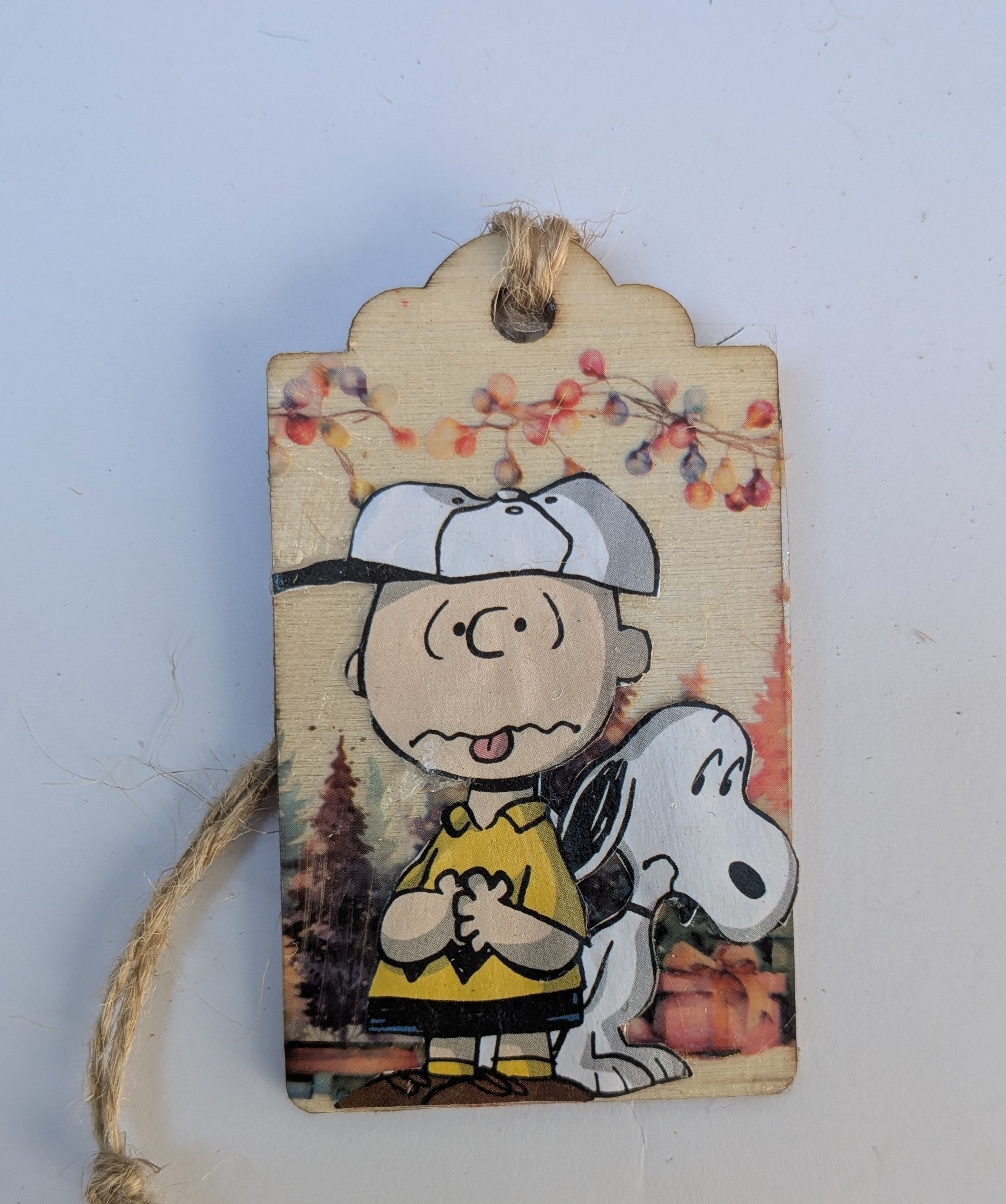 Charlie Brown and Snoopy Wooden Gift Tag